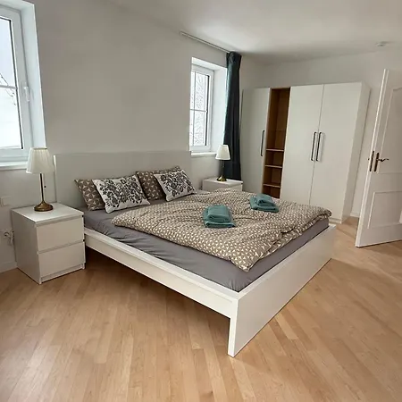 Luxurioese 3-zimmer-villa-wohnung In Misburg-sued * Hannover